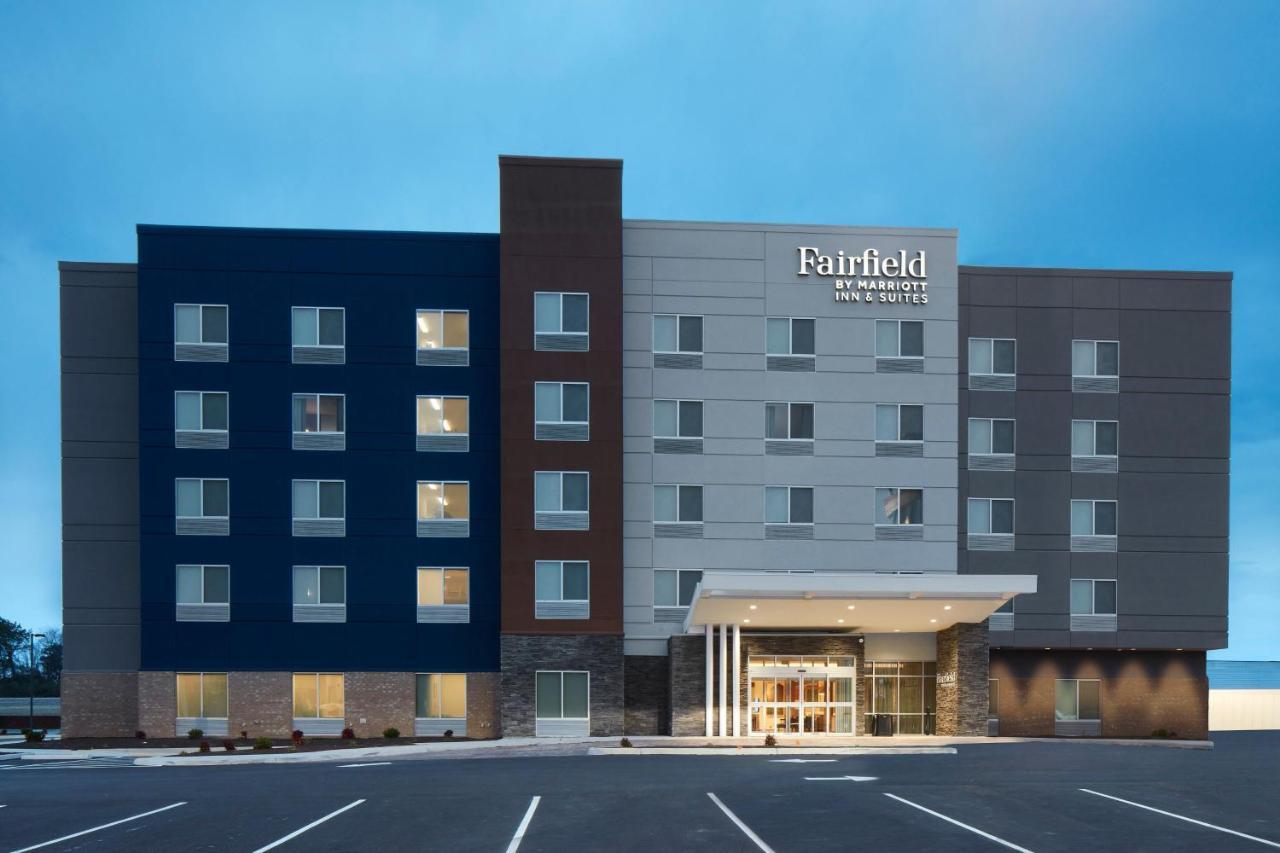 Fairfield Inn & Suites By Marriott Stony Creek Exterior photo